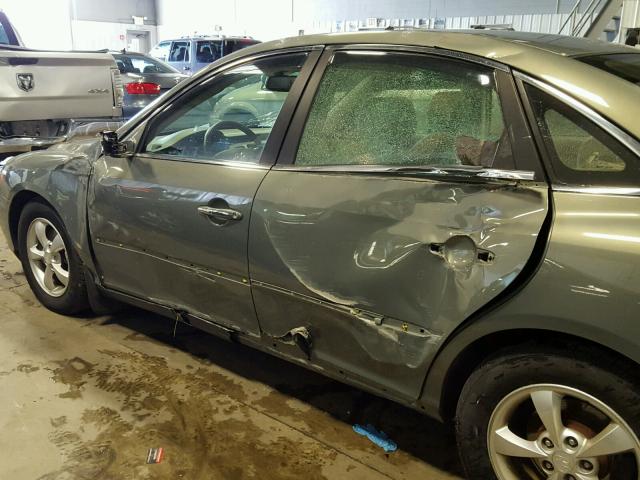 KMHFC46F97A183399 - 2007 HYUNDAI AZERA SE GRAY photo 9