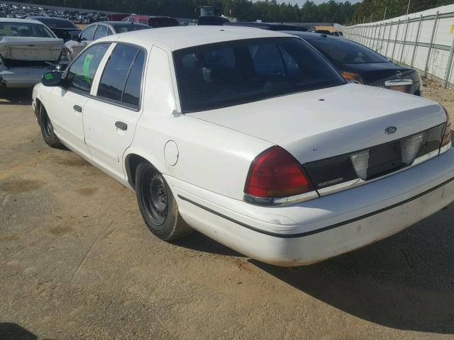 2FAFP71W7XX163683 - 1999 FORD CROWN VICT WHITE photo 3