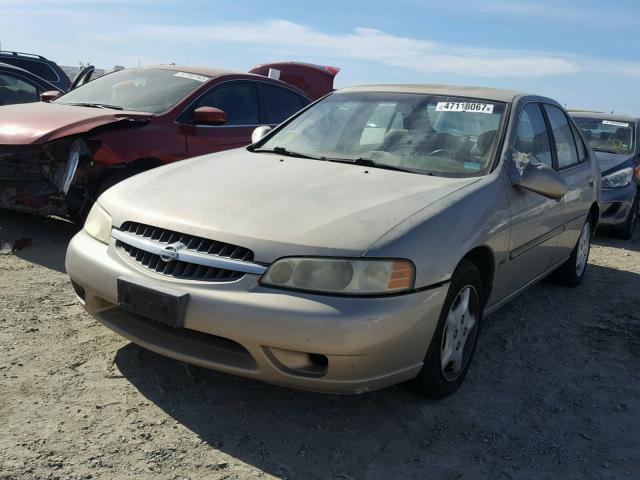 1N4DL01D61C205757 - 2001 NISSAN ALTIMA XE GOLD photo 2