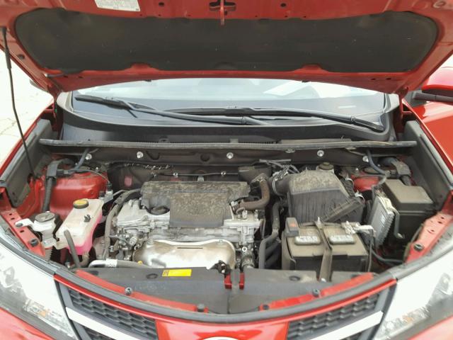 2T3WFREV4DW057823 - 2013 TOYOTA RAV4 XLE RED photo 7