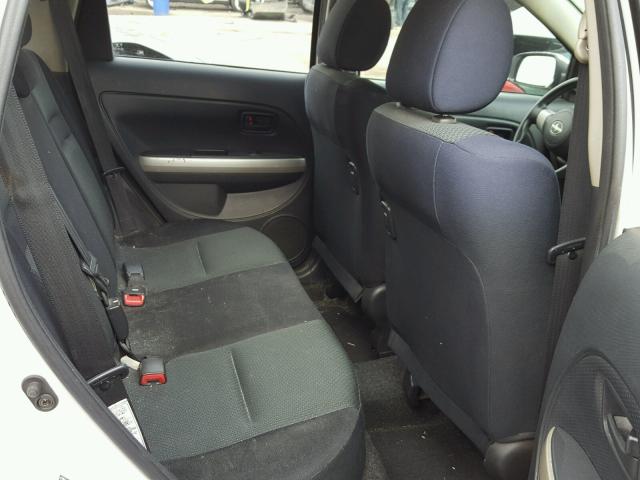 JTKKT624560135527 - 2006 TOYOTA SCION XA WHITE photo 6