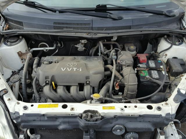 JTKKT624560135527 - 2006 TOYOTA SCION XA WHITE photo 7