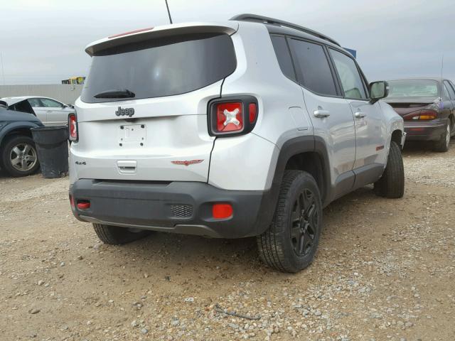 ZACCJBCBXJPG77765 - 2018 JEEP RENEGADE T SILVER photo 4