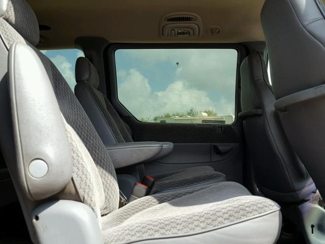 1C4GJ44G3YB787746 - 2000 CHRYSLER GRAND VOYA Yaşıl foto 6