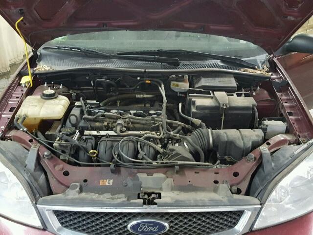 1FAHP34N26W197433 - 2006 FORD FOCUS ZX4 MAROON photo 7