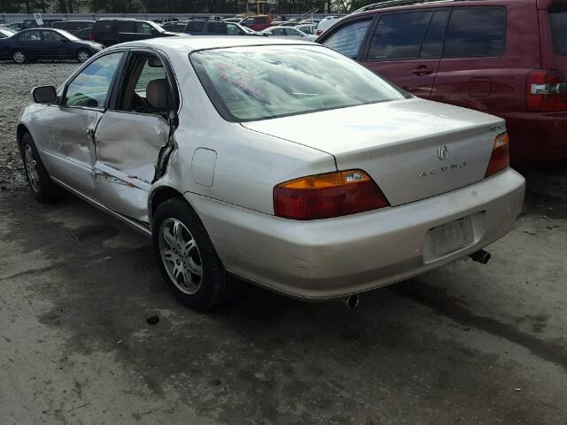 19UUA5642XA052158 - 1999 ACURA 3.2TL SILVER photo 3