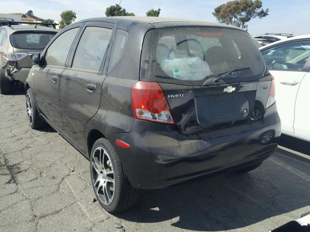 KL1TD66616B683721 - 2006 CHEVROLET AVEO BASE Czarny zdjęcie 3