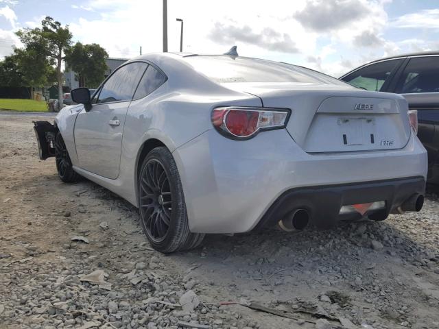 JF1ZNAA19D1703348 - 2013 TOYOTA SCION FR-S SILVER photo 3
