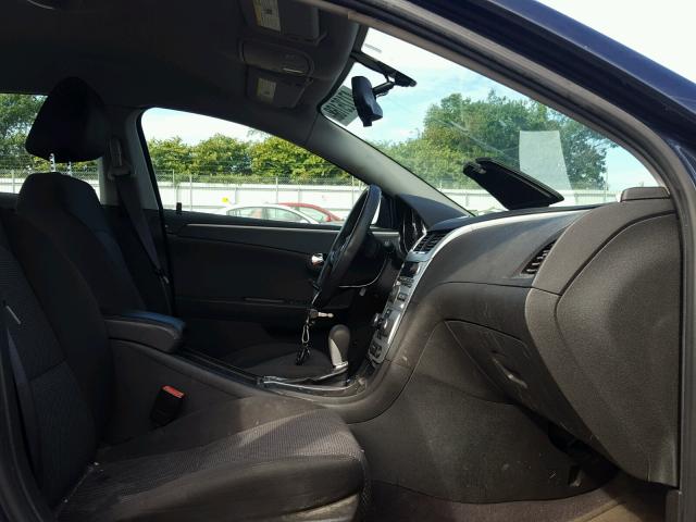 1G1ZC5EB2AF272983 - 2010 CHEVROLET MALIBU 1LT ლურჯი ფოტო 5