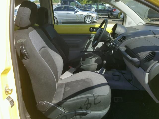 3VWBB61C4WM013920 - 1998 VOLKSWAGEN NEW BEETLE Sarı foto 5