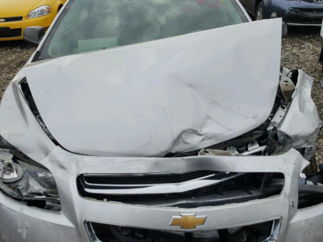 1G1ZA5EU0BF339024 - 2011 CHEVROLET MALIBU LS 银色 照片 7