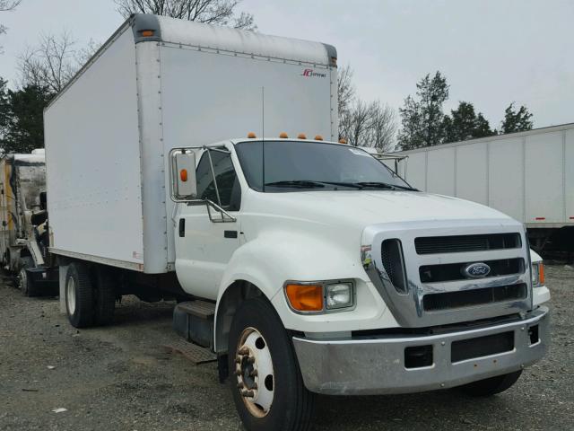 3FRNF65075V120461 - 2005 FORD F650 SUPER WHITE photo 1