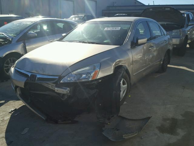 1HGCM56456A171047 - 2006 HONDA ACCORD LX GOLD photo 2