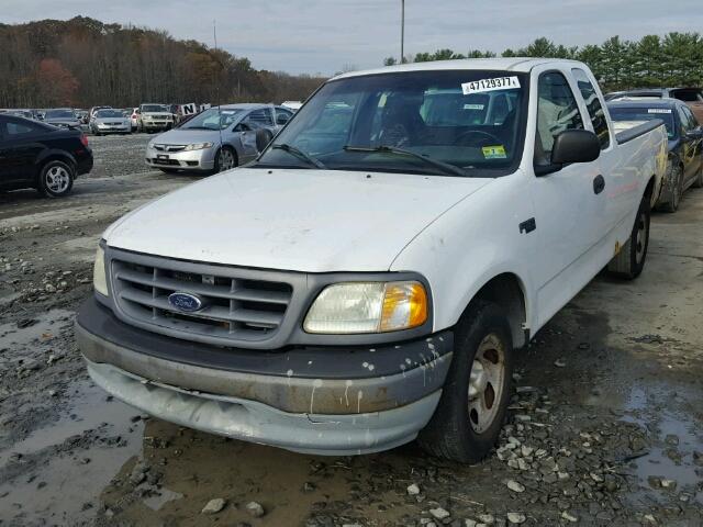 1FTRX17242NA72910 - 2002 FORD F150 WHITE photo 2