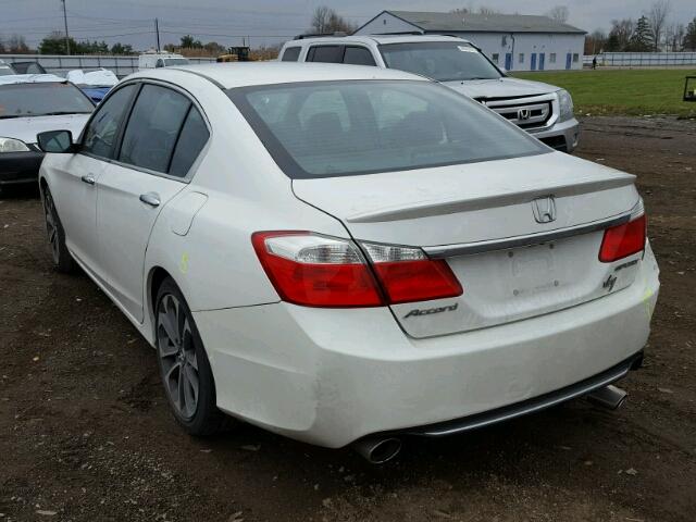 1HGCR2F59DA229540 - 2013 HONDA ACCORD SPO WHITE photo 3