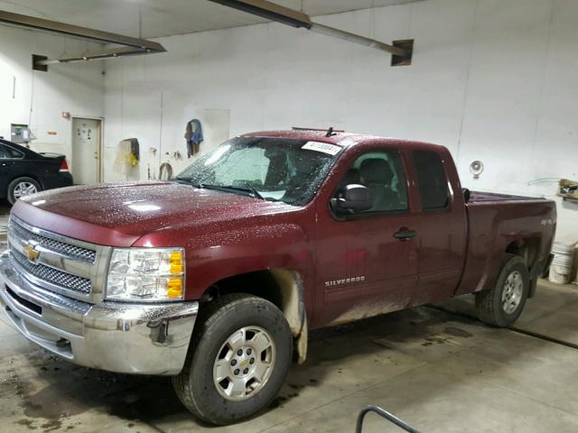 1GCRKSE73DZ303214 - 2013 CHEVROLET SILVERADO BURGUNDY photo 2