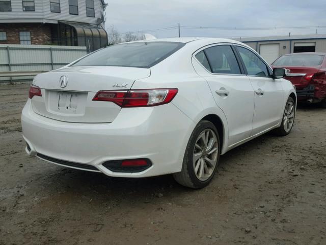 19UDE2F79GA000989 - 2016 ACURA ILX PREMIU WHITE photo 4