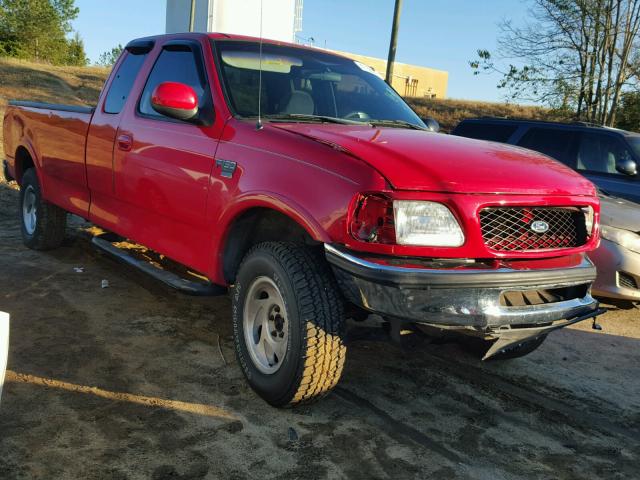 2FTZX18W4WCA55196 - 1998 FORD F150 RED photo 1