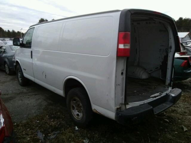 1GCHG35U061136921 - 2006 CHEVROLET EXPRESS G3 WHITE photo 3