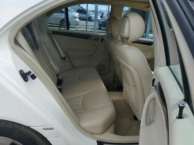 WDBRF54H86A852889 - 2006 MERCEDES-BENZ C GENERATI WHITE photo 6