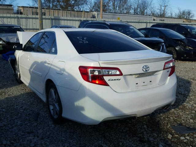 4T1BF1FK6EU807480 - 2014 TOYOTA CAMRY L WHITE photo 3