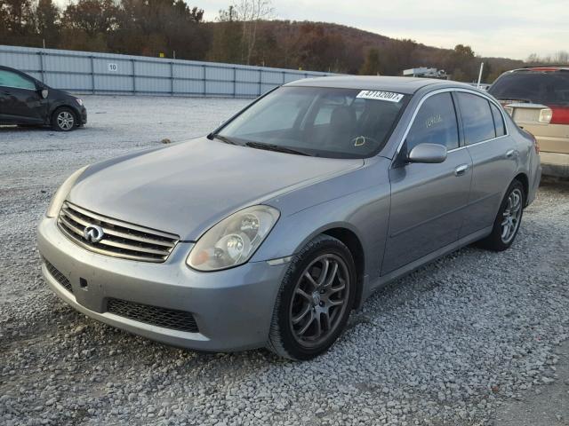 JNKCV51EX6M501659 - 2006 INFINITI G35 GRAY photo 2