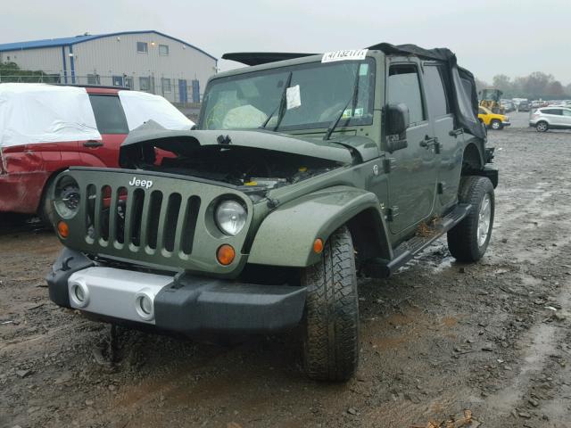 1J4GA59198L573990 - 2008 JEEP WRANGLER U GREEN photo 2