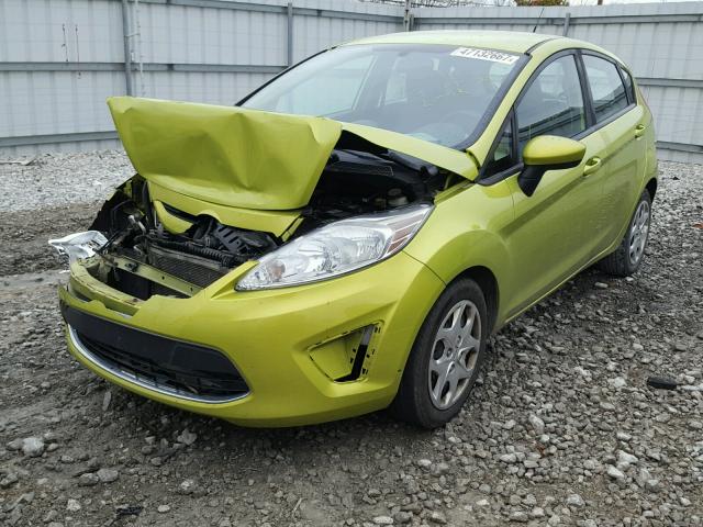 3FADP4EJ7BM124861 - 2011 FORD FIESTA SE GREEN photo 2