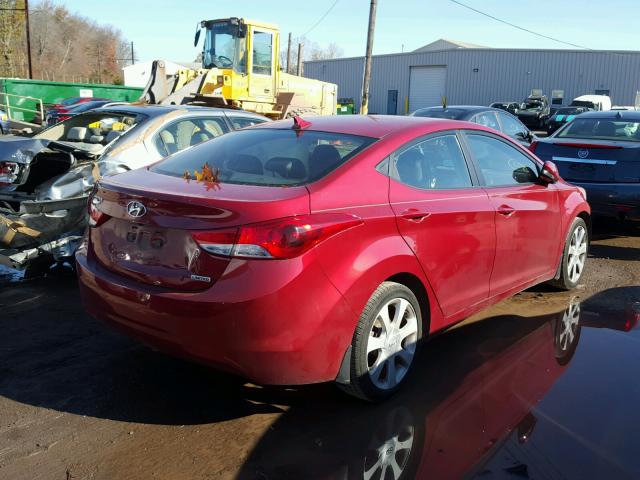 KMHDH4AE4DU573800 - 2013 HYUNDAI ELANTRA GL RED photo 4