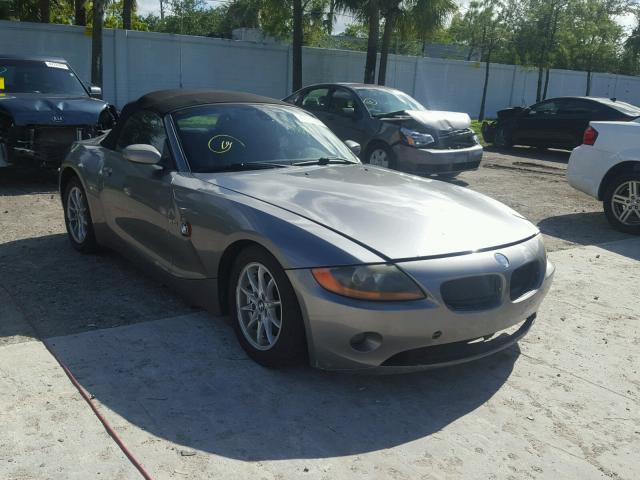 4USBT33434LS48418 - 2004 BMW Z4 2.5 GRAY photo 1