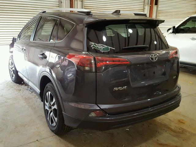 JTMZFREV6GJ099247 - 2016 TOYOTA RAV4 LE GRAY photo 3