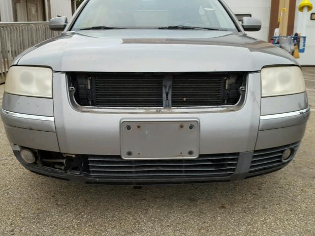 WVWPH63B42P041376 - 2002 VOLKSWAGEN PASSAT GLS SILVER photo 9