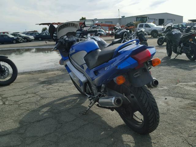 JKAEXMH151A081539 - 2001 KAWASAKI EX250 H BLUE photo 3