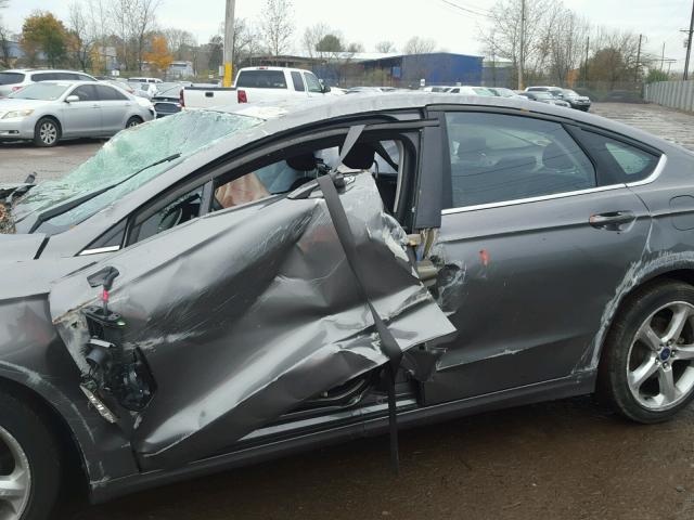 1FA6P0H74E5374036 - 2014 FORD FUSION SE GRAY photo 9