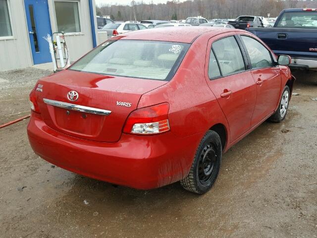 JTDBT923084006977 - 2008 TOYOTA YARIS RED photo 4