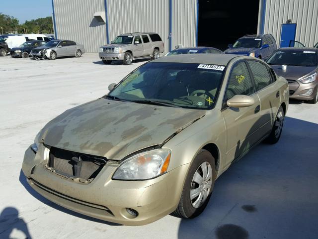 1N4AL11D83C143452 - 2003 NISSAN ALTIMA BAS GOLD photo 2