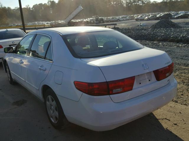 1HGCM55445A160329 - 2005 HONDA ACCORD LX WHITE photo 3