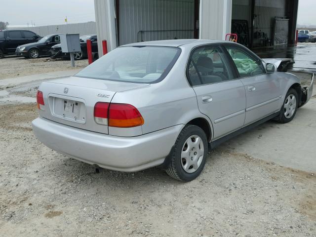 1HGEJ8548WL024200 - 1998 HONDA CIVIC EX SILVER photo 4