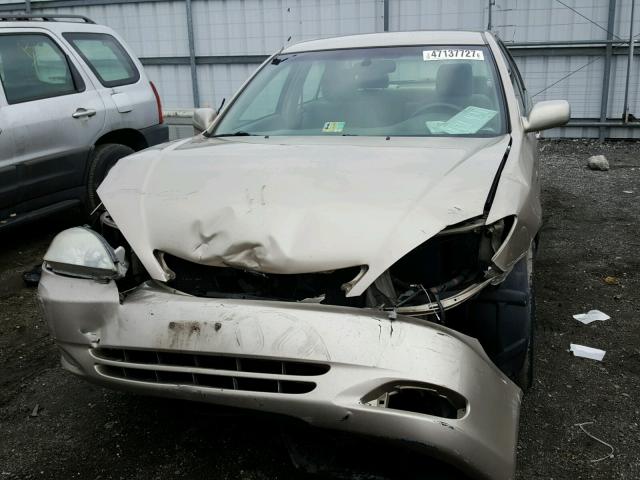 4T1BF30K73U039445 - 2003 TOYOTA CAMRY LE 米色 照片 9