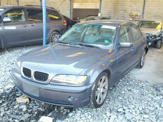 WBAET37412NG84537 - 2002 BMW 325 I GRAY photo 2