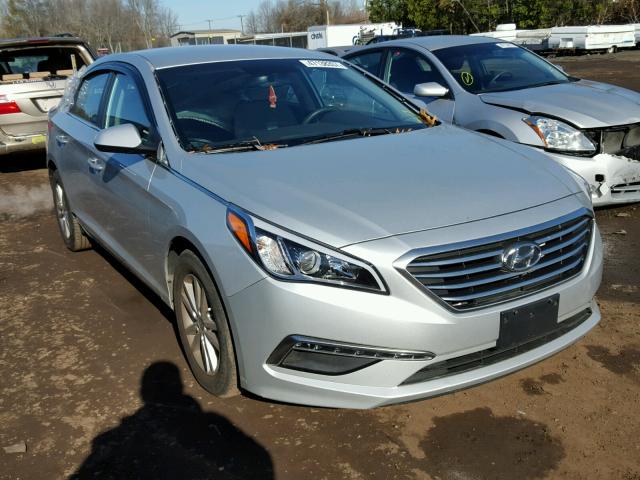 5NPE24AF4FH231859 - 2015 HYUNDAI SONATA SE SILVER photo 1