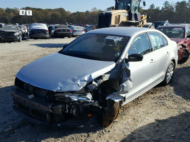 3VWD17AJ6FM321865 - 2015 VOLKSWAGEN JETTA SE فضي صورة 2