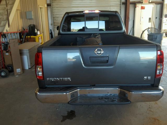 1N6AD06UX8C448837 - 2008 NISSAN FRONTIER GRAY photo 6