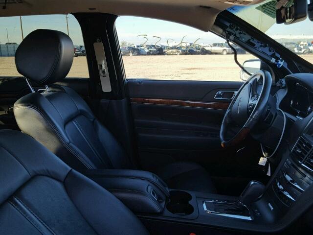 2LMHJ5AT8DBL54360 - 2013 LINCOLN MKT BLACK photo 5