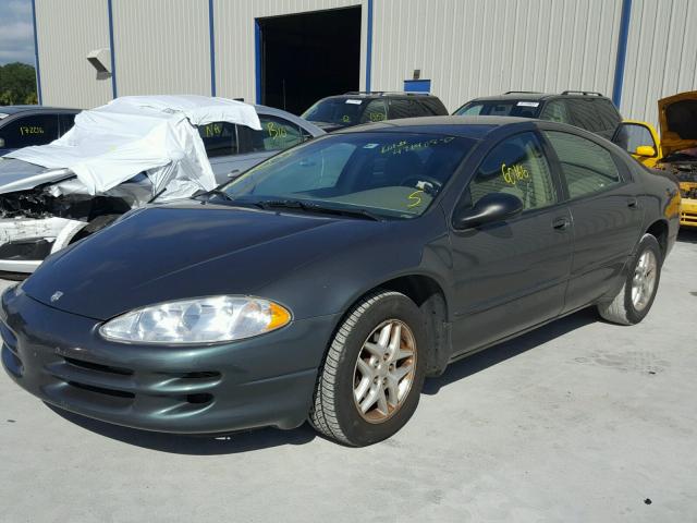 2B3HD46R32H101361 - 2002 DODGE INTREPID S GREEN photo 2