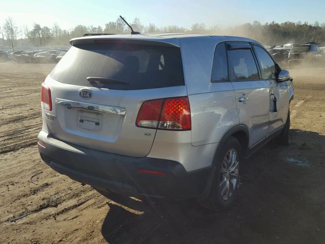 5XYKU4A14BG013486 - 2011 KIA SORENTO EX SILVER photo 4