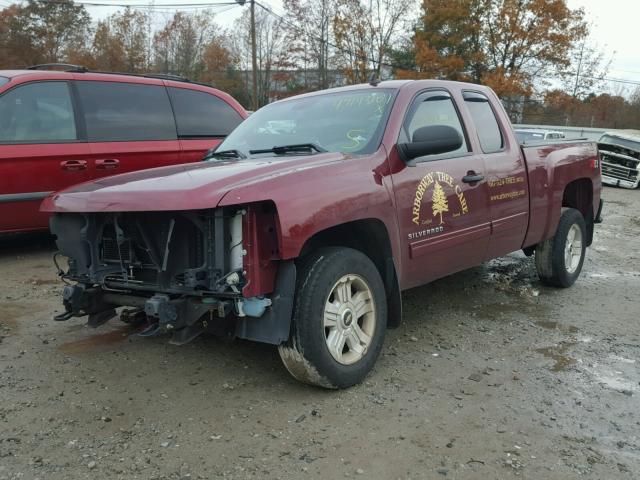 1GCRKSE75DZ267171 - 2013 CHEVROLET SILVERADO MAROON photo 2