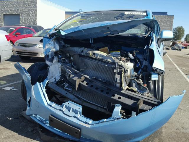 3N1CE2CP3EL369628 - 2014 NISSAN VERSA NOTE BLUE photo 9