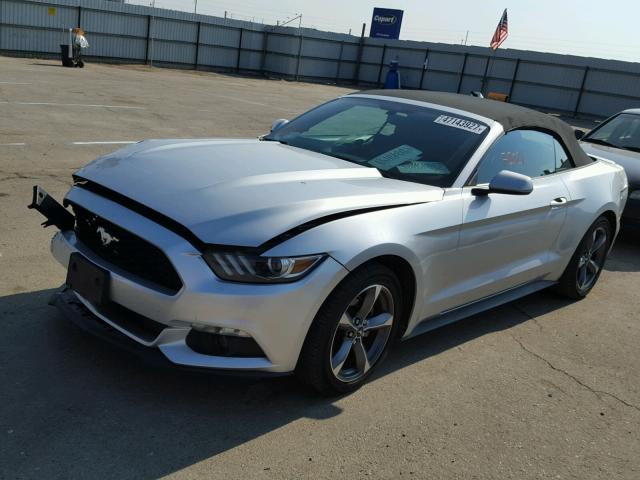 1FATP8EM5F5377444 - 2015 FORD MUSTANG SILVER photo 2