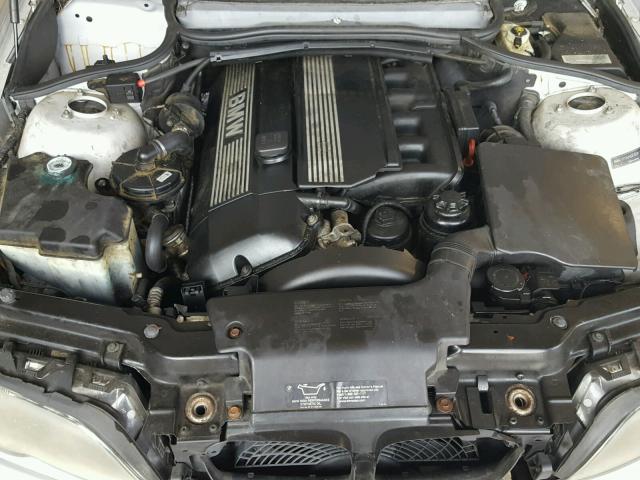 WBAEV33494KR30106 - 2004 BMW 325 I 银色 照片 7